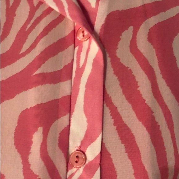 Pink Zebra button up sleeveless top - Picture 2 of 4